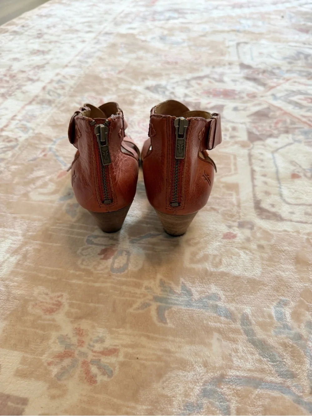 Frye Women’s Cognac Brown Leather Block Heel Sandals Size 7.5